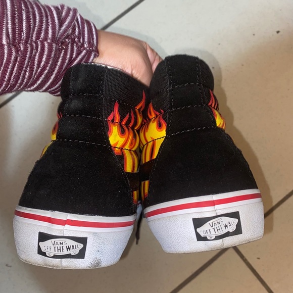 Trasher vans - Picture 3 of 5